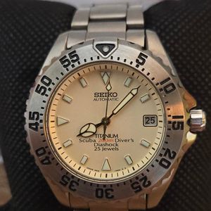 Seiko SCVF003 For Sale | WatchCharts Marketplace