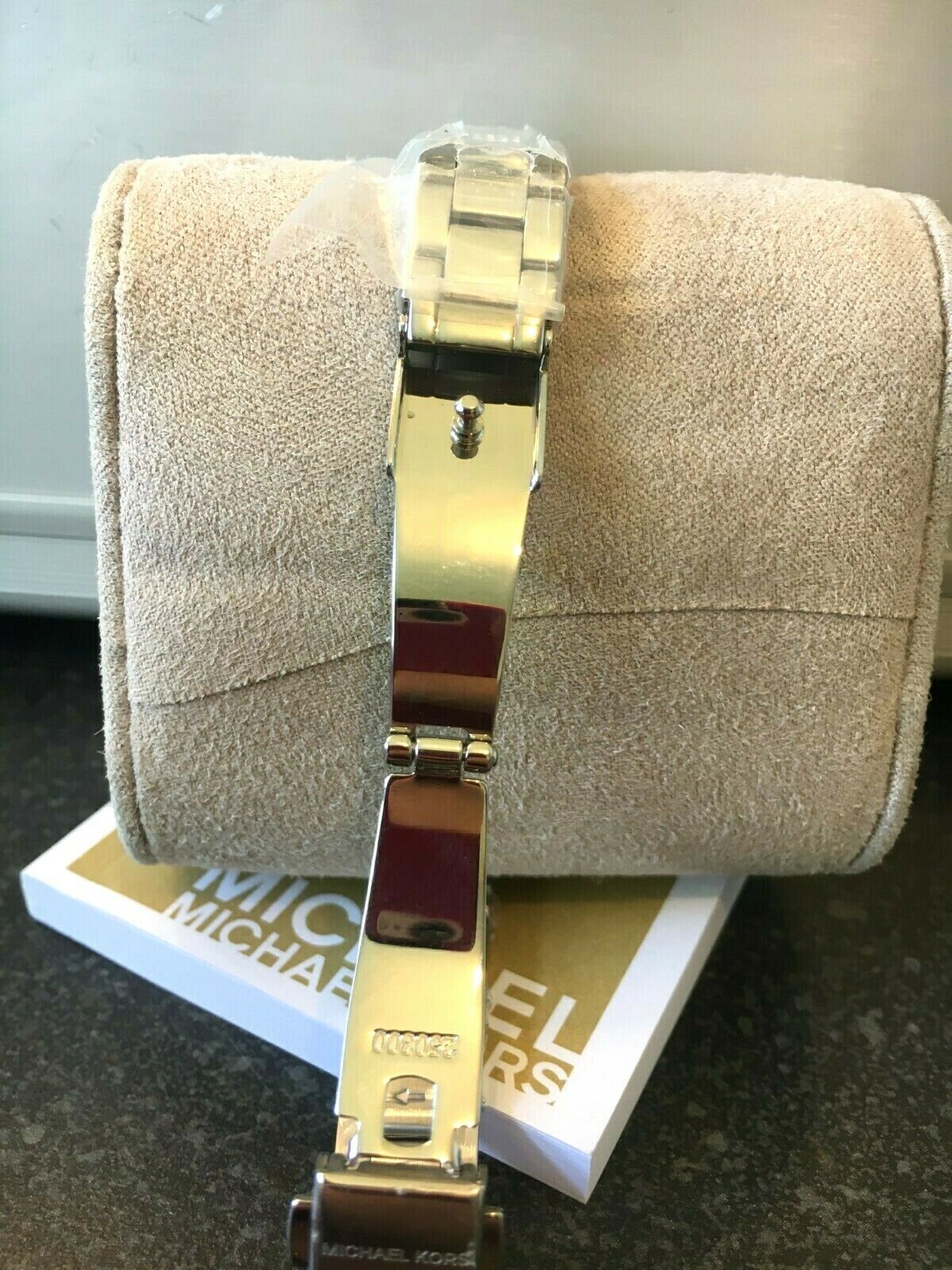 Michael kors hot sale mini sofie