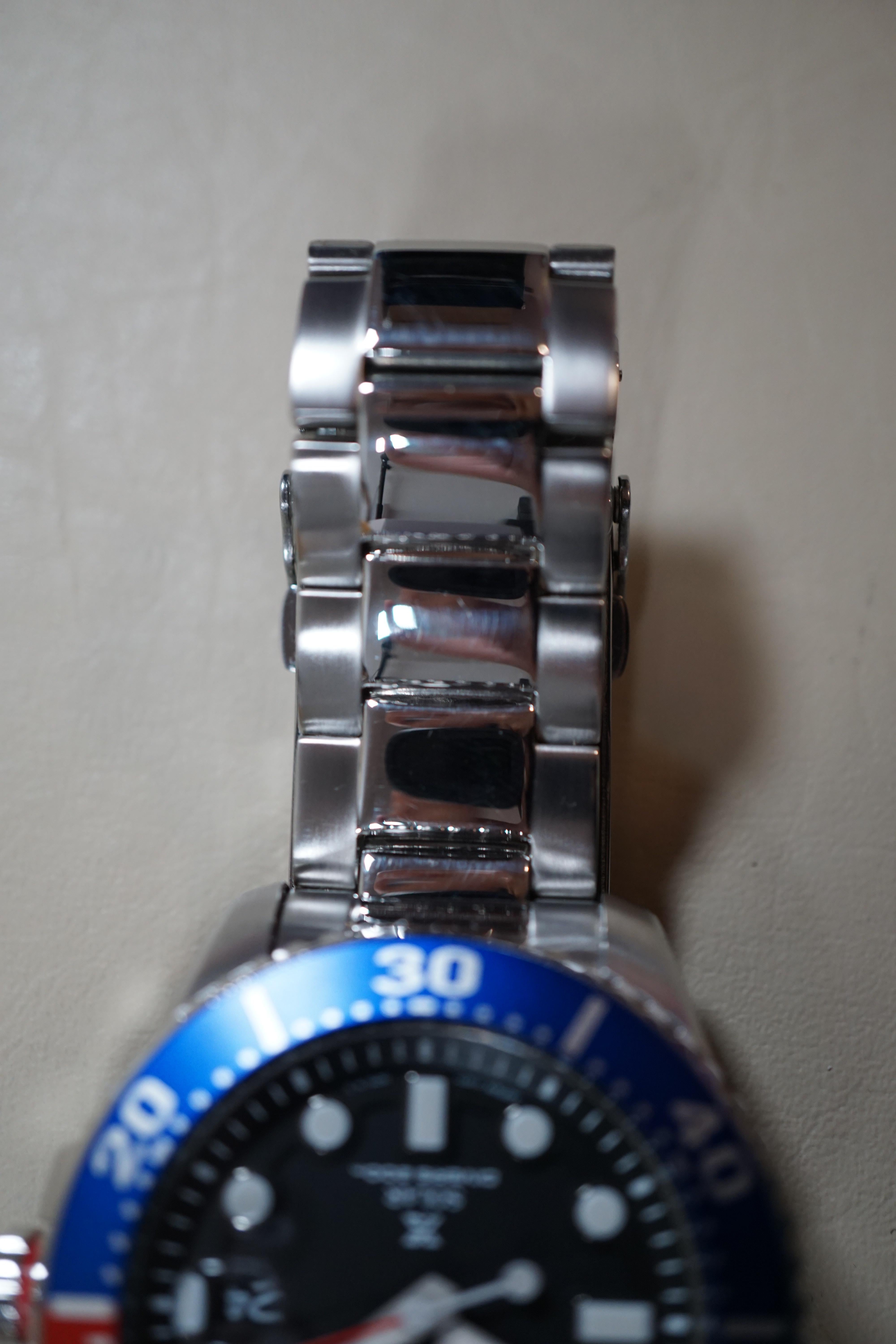 WTS] Seiko Prospex SBDJ047 V157 Pepsi Divers 200M Solar Quartz - $250 |  WatchCharts Marketplace