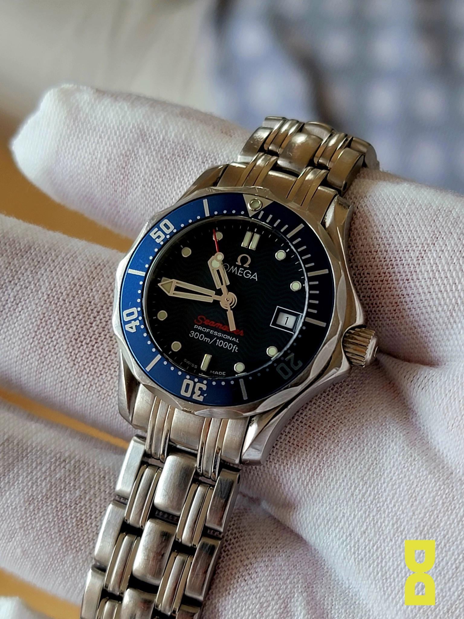 Omega seamaster diver shop 300m ladies watch