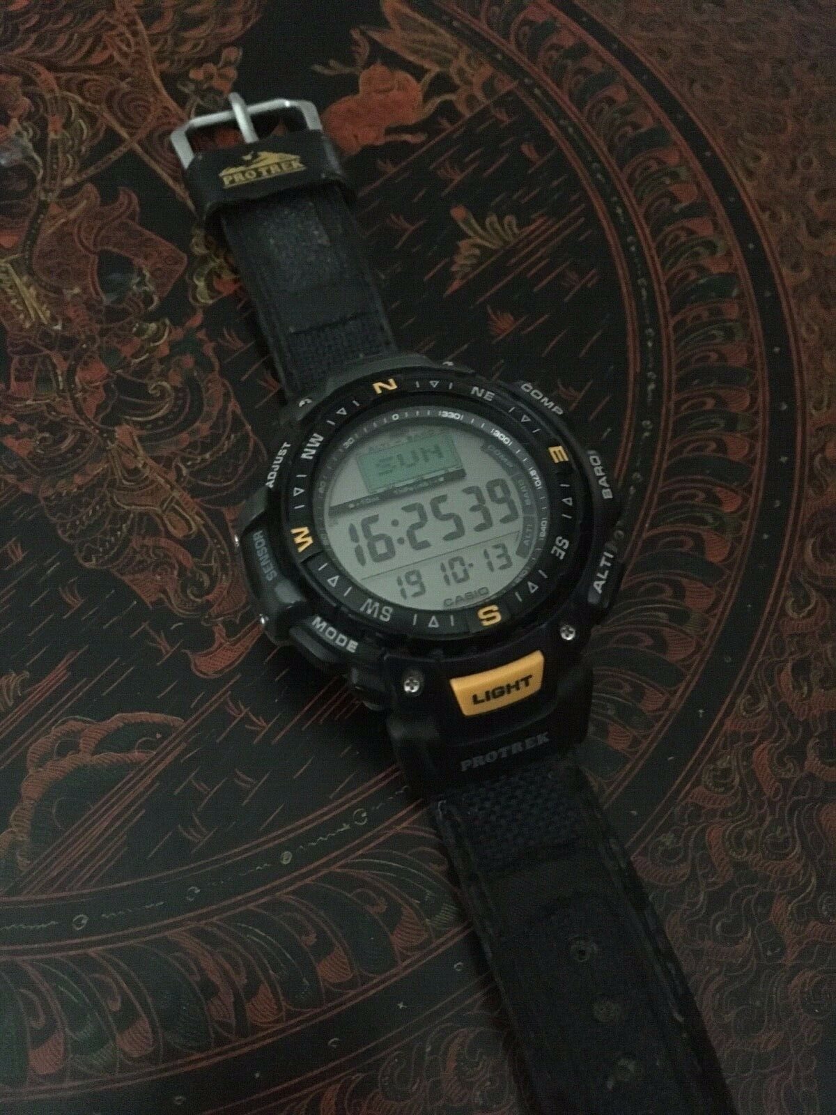Casio Protrek PRG-40 Triple Sensor Module 2272 Watch Korea
