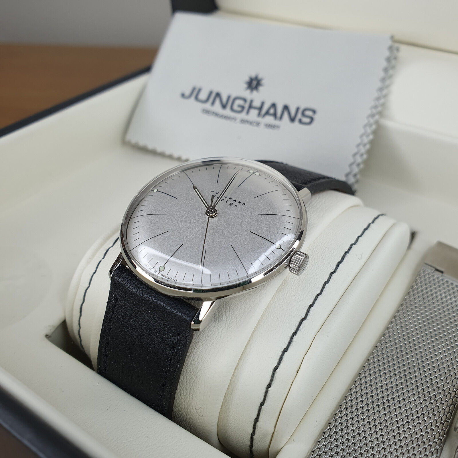 UNISEX JUNGHANS MAX BILL HANDWINDING MECHANICAL WATCH 027 3004.48