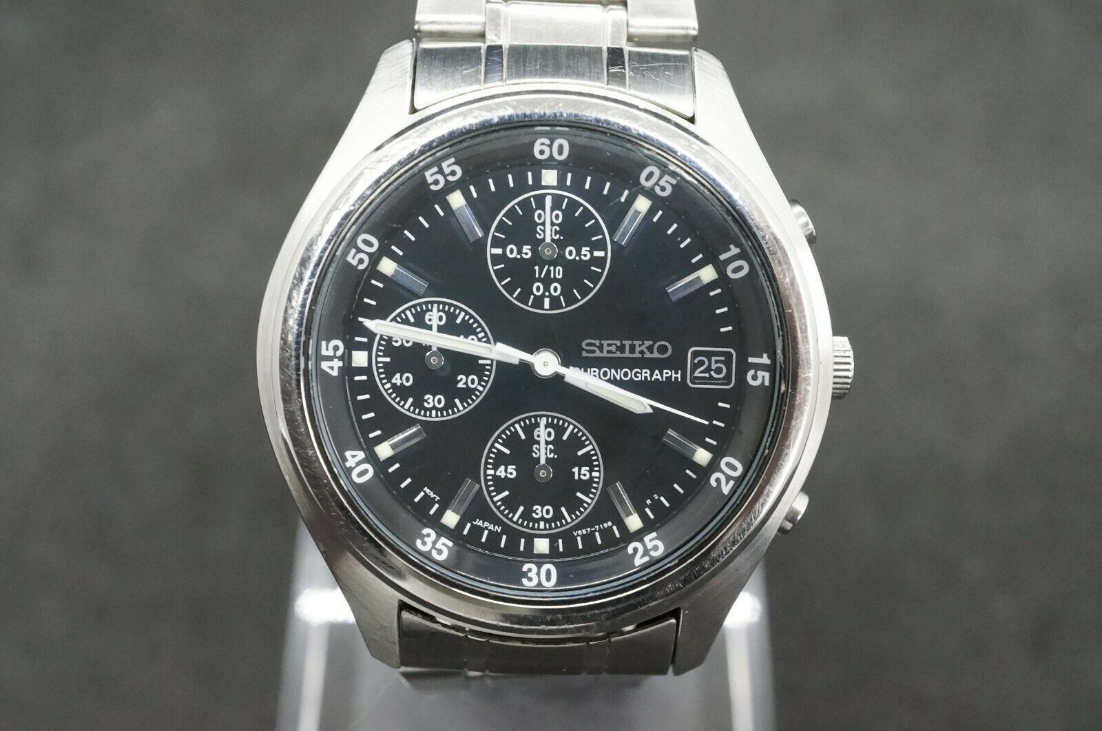 seiko 40mm chronograph