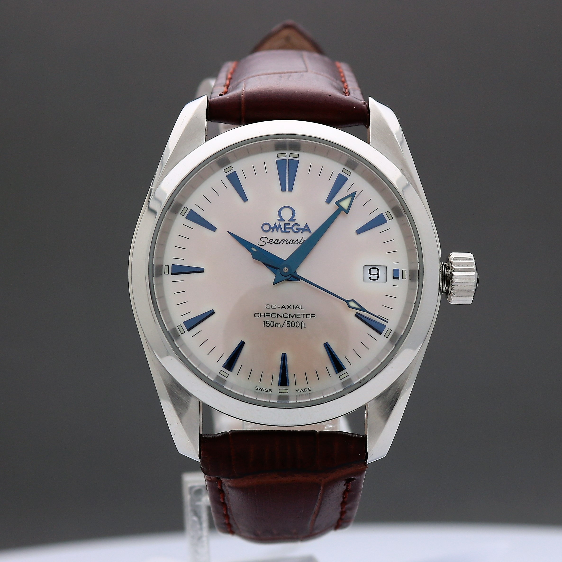 Omega seamaster aqua online terra mother of pearl