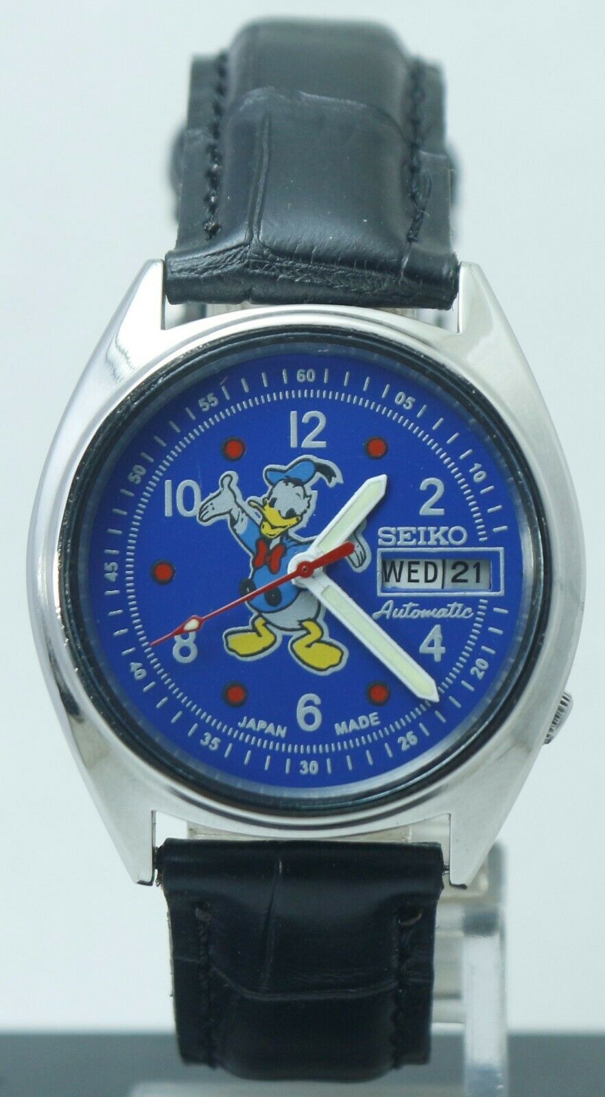 Seiko donald duck on sale watch