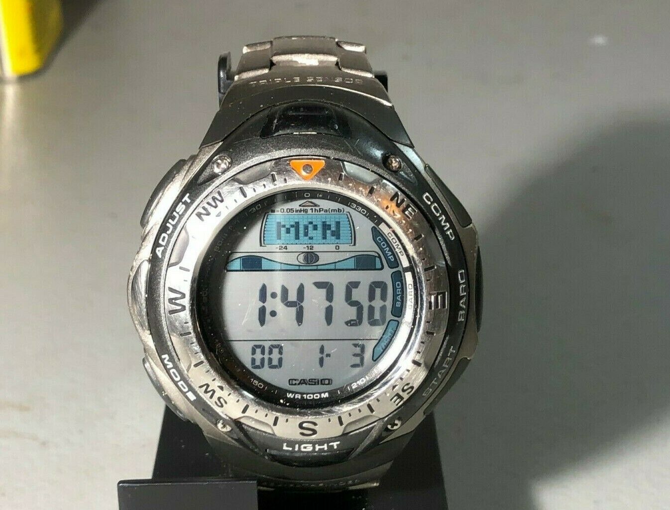 MENS CASIO SEA PATHFINDER SPF 40 TITANIUM TRIPLE SENSOR
