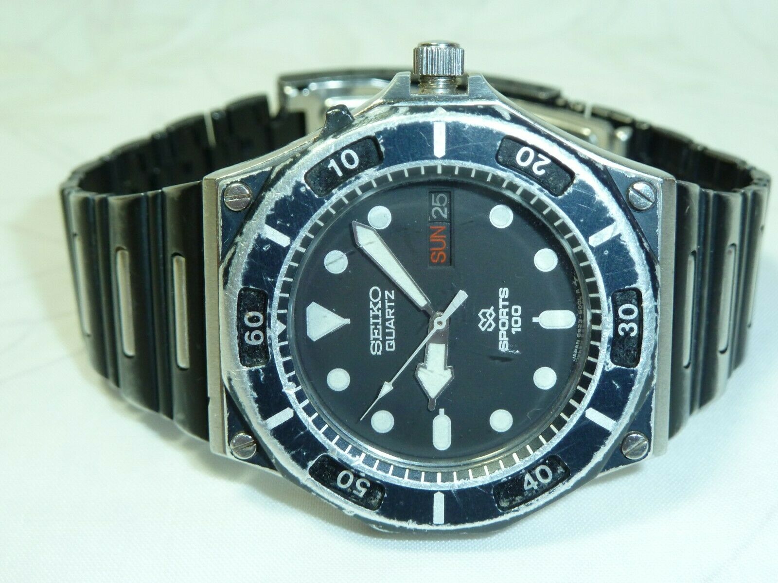 Seiko 100M Diver 6923-6009 Price, Specs, Market Insights | WatchCharts