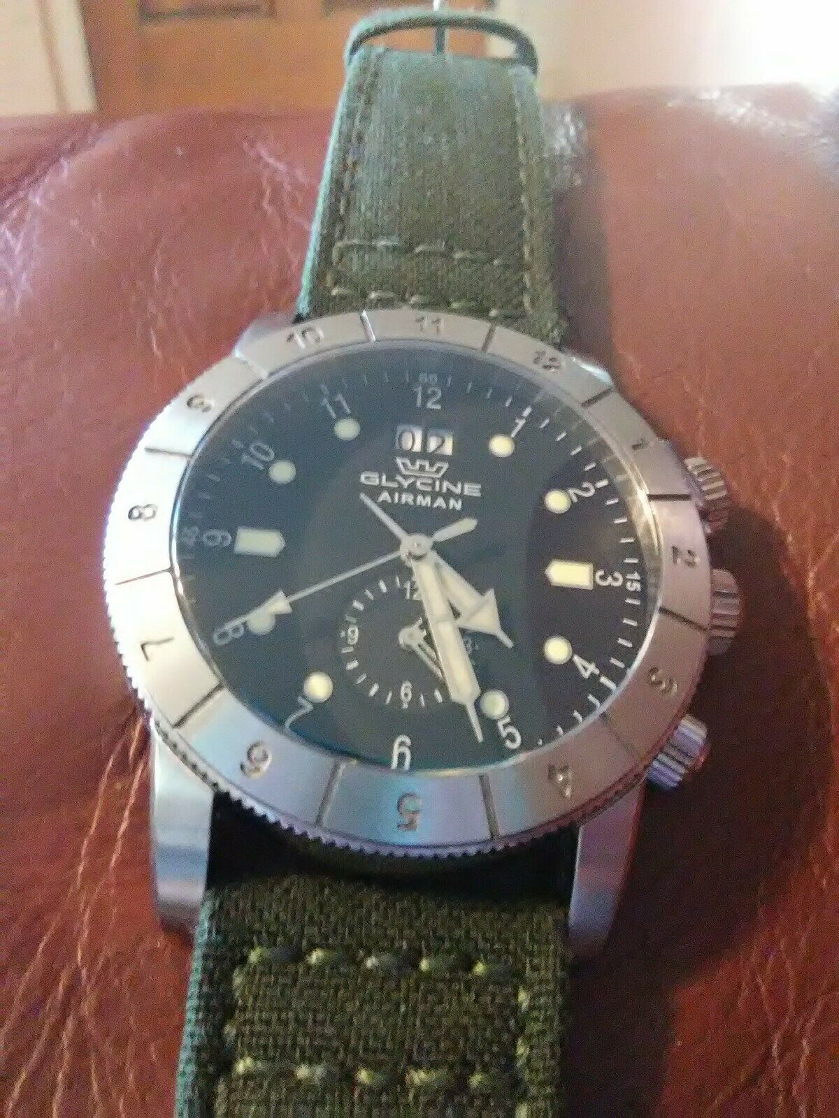 Glycine airman gmt on sale quartz