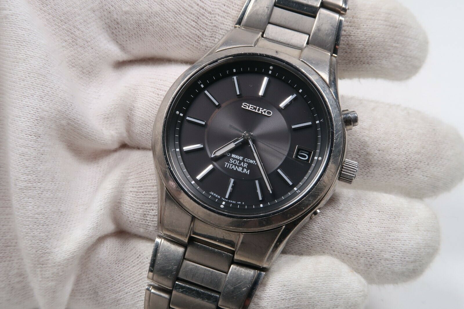 Seiko radio wave hot sale control titanium