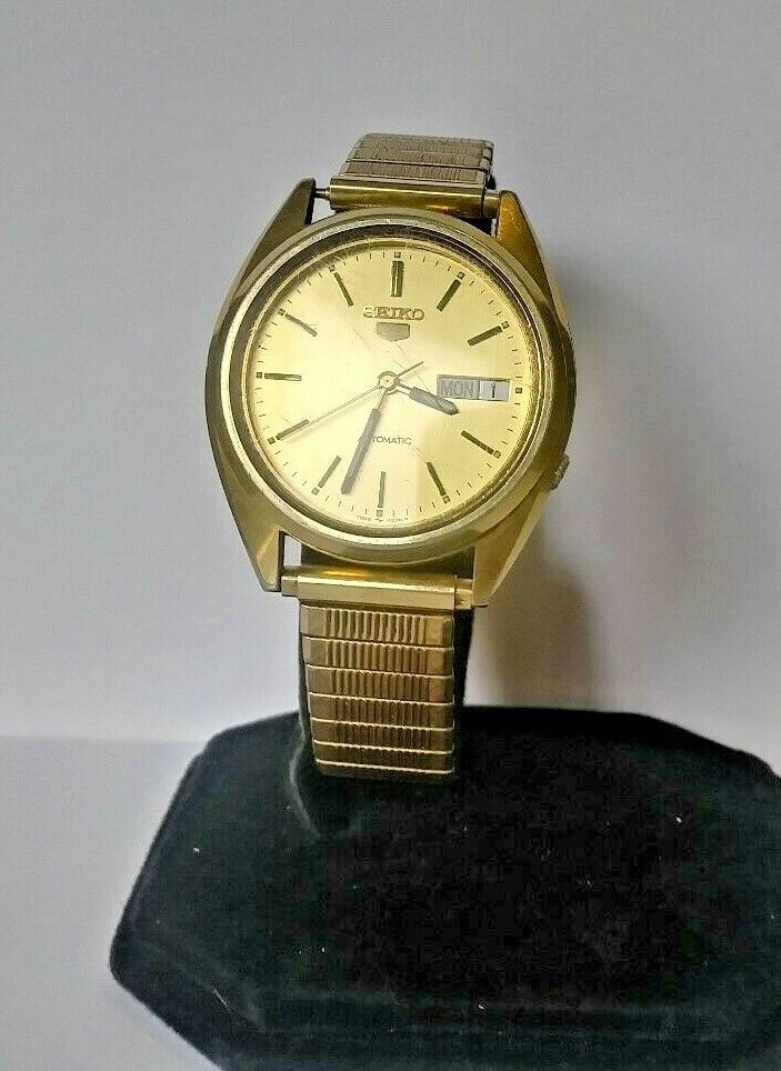 seiko day date automatic gold