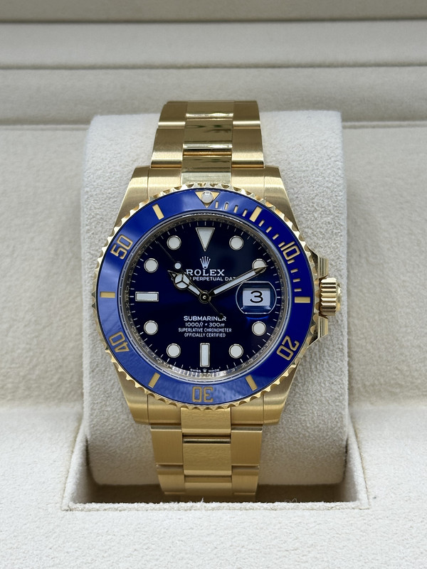 Rolex best sale sunburst blue