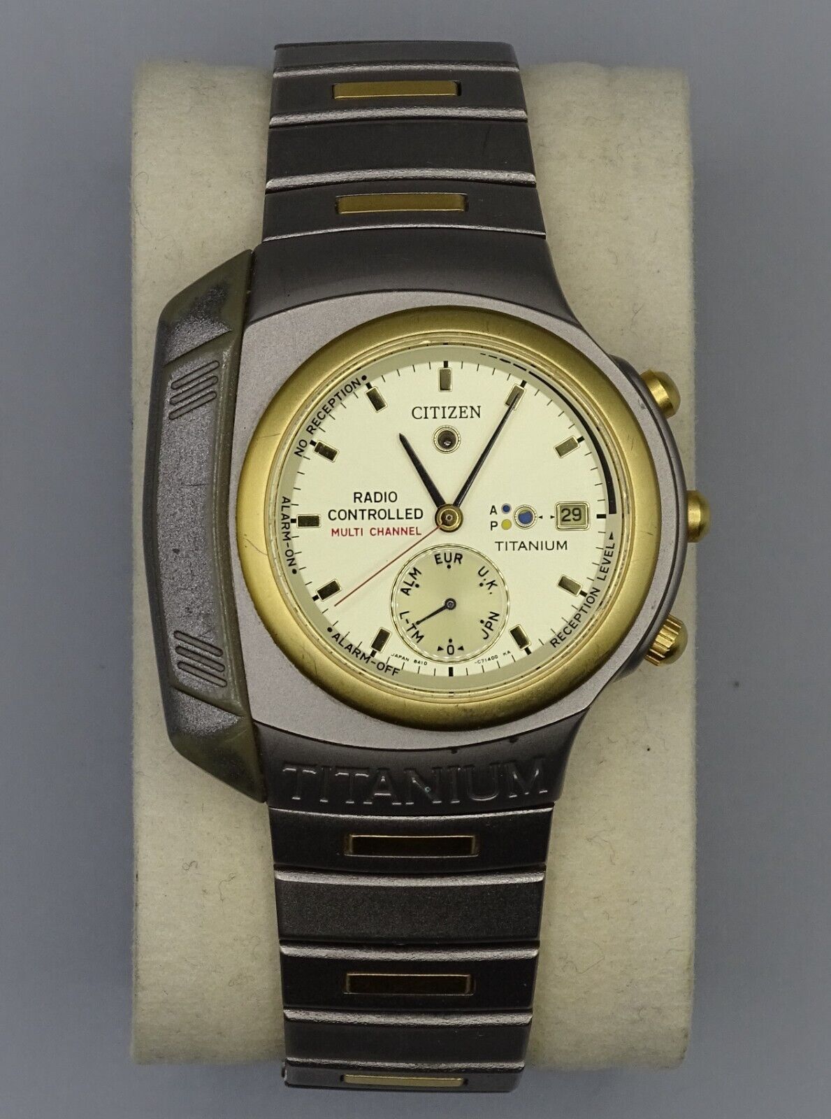 Montre Citizen Space Master - Multi Channel Radio Controlled - Réf. 8410 - Occasion