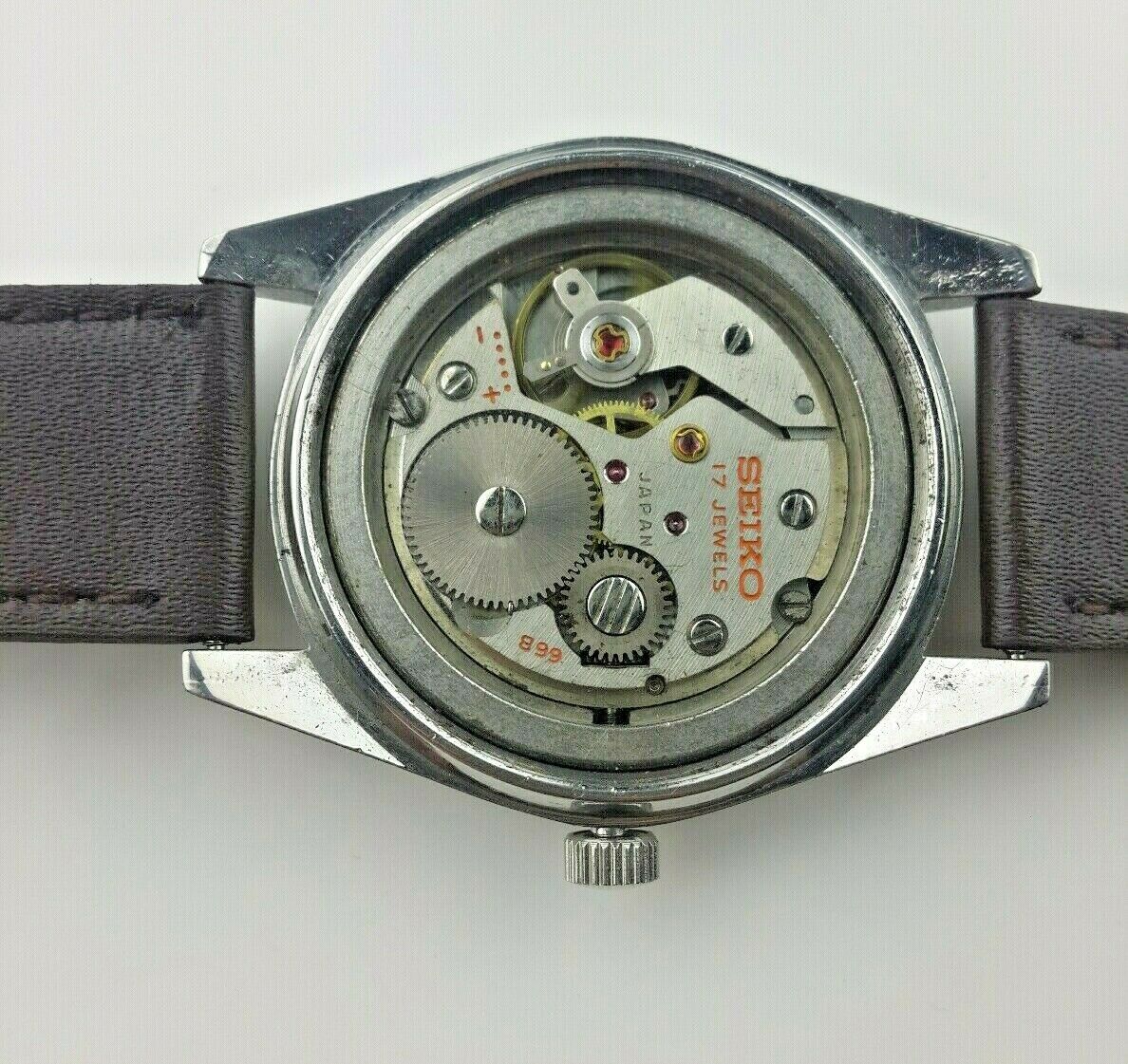 VINTAGE SEIKO 66B MEN WINDING JAPAN WRIST WATCH i8761