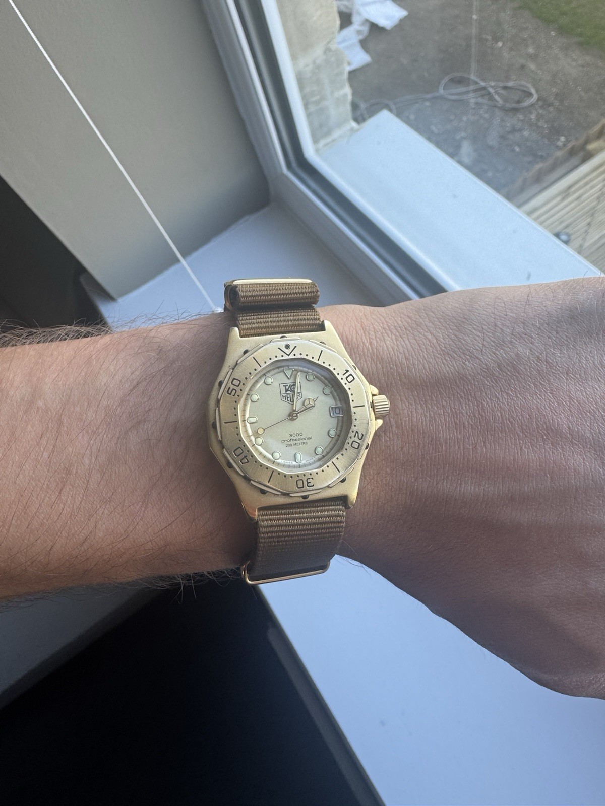 Tag Heuer 3000 Professional 200M Model No. 934.413 gents Gold