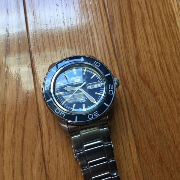 Seiko SNZH53 blue dial dive watch WatchCharts Marketplace