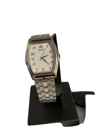 稼働美品 SEIKO セイコー V701-5220 メンズ 腕時計 トノー型 s-l400.jpg