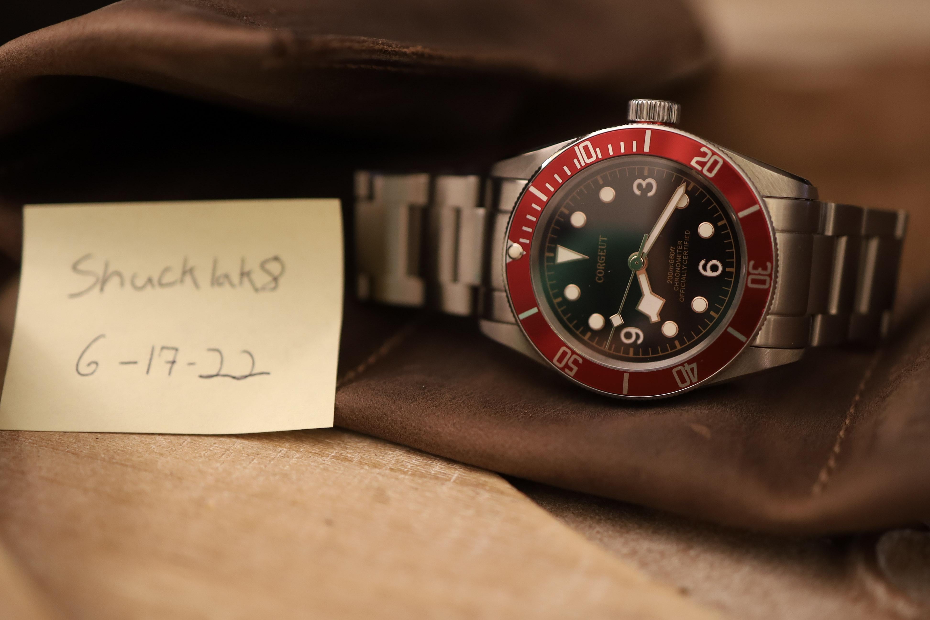 Corgeut black cheap bay gmt