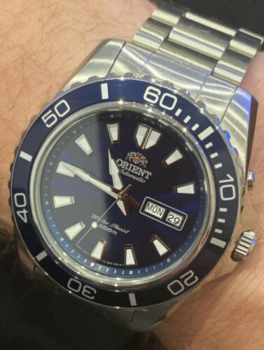ORIENT Mako XL Automatic Watch KY EM75-C1-A CA 200m | WatchCharts