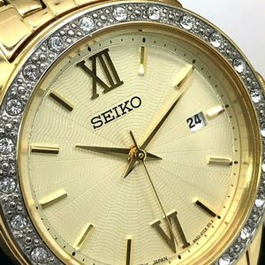 Seiko Quartz Crystal Accent Gold Tone S. Steel 6N22-00H0 Ladies Watch  SUR688 | WatchCharts