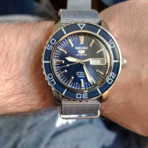 Wts Seiko 5 Snzh53 With A Nato And Original Bracelet Asking 1 Watchcharts