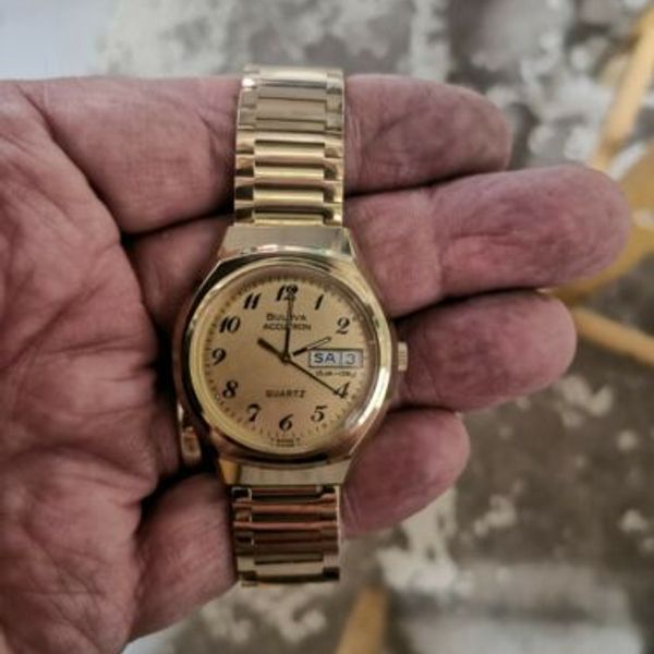 Men's 1978 Vintage Bulova Accutron quartz watch WatchCharts Marketplace