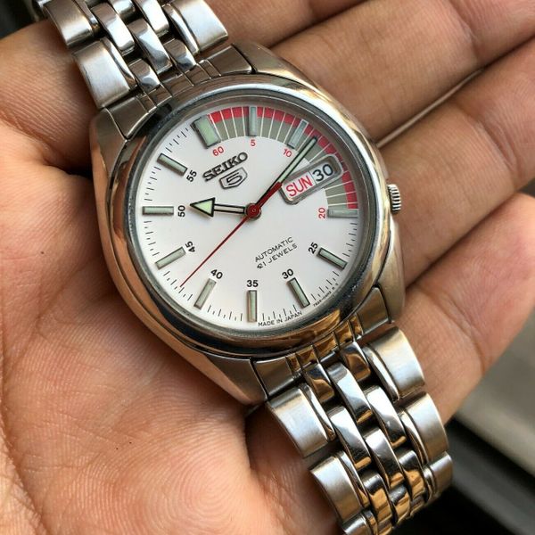 Seiko 5 SPEED RACER SNK369J White dial Vintage 7S26