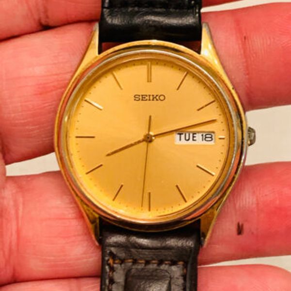 Vintage Seiko 7N43-8A99 Men Gold Tone Analog Quartz Watch Hour~Day Date~New  Batt | WatchCharts