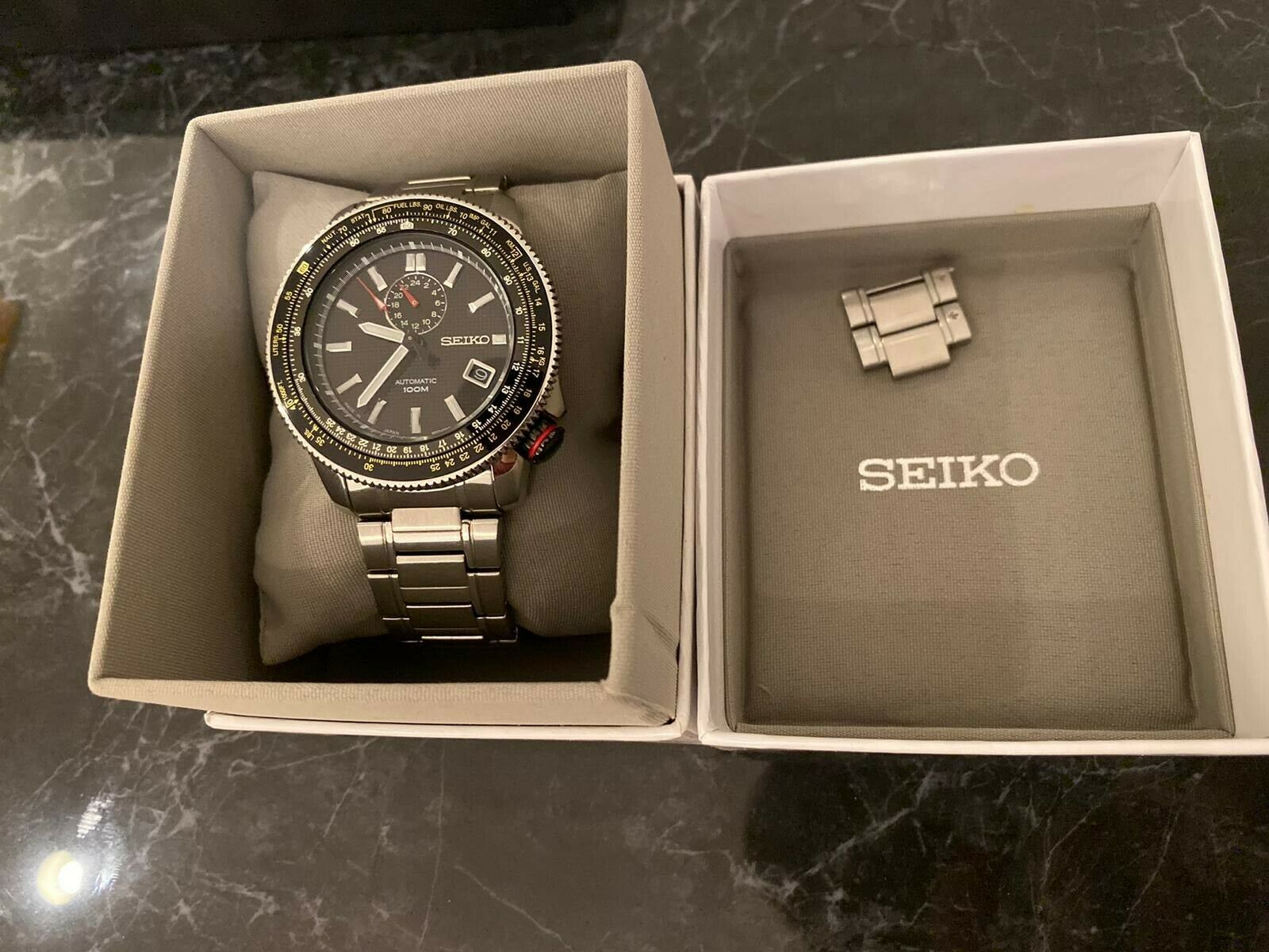 Seiko Superior Flight Automatic 4R37 00B0 Calculator Bezel w Box