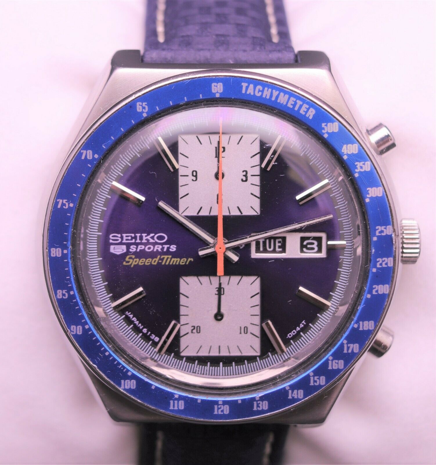 seiko 5 chronograph automatic