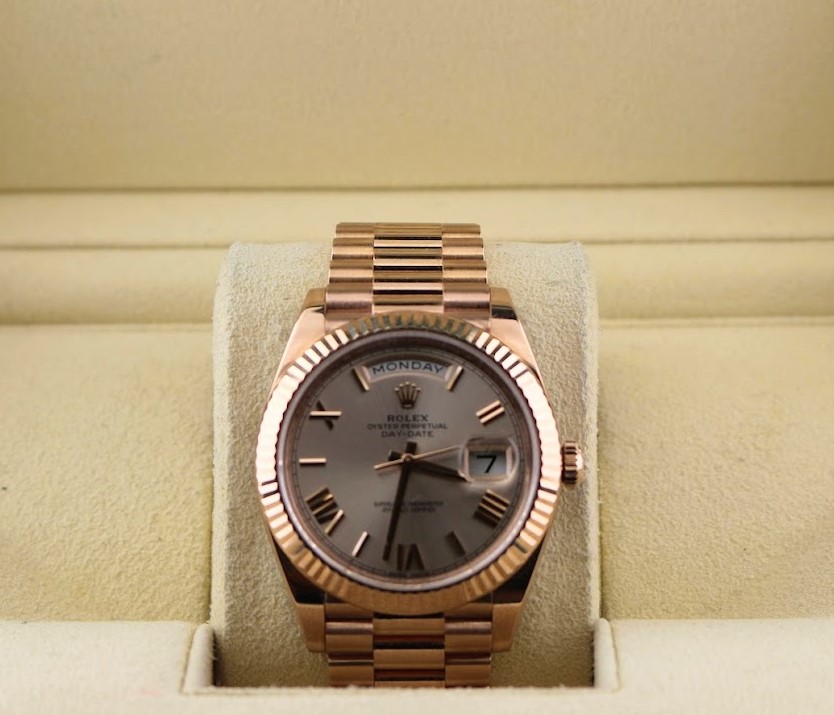 2021 Rolex Day Date 228235 Silver Roman Dial Rose Gold President