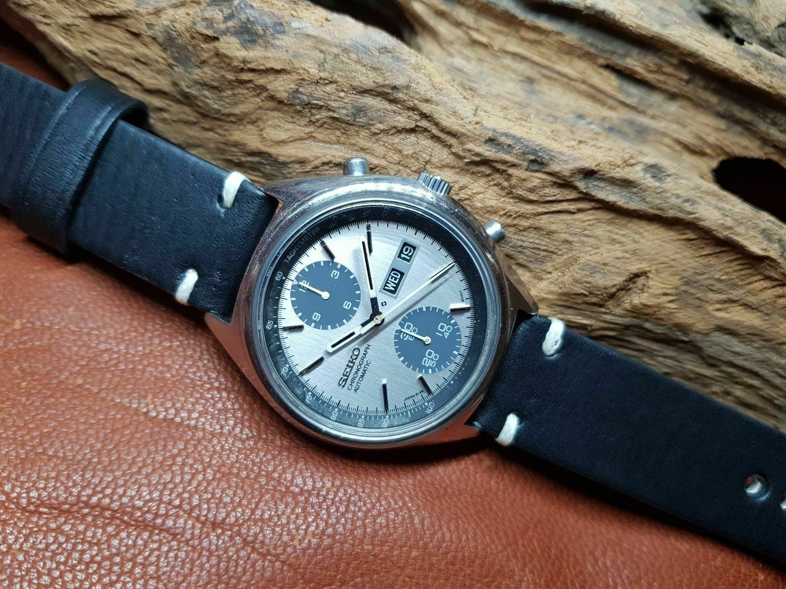 VERY RARE ORIGINAL SEIKO PANDA CHRONOGRAPH 6138