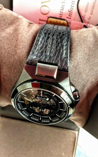 Bulova 2024 maquina skull