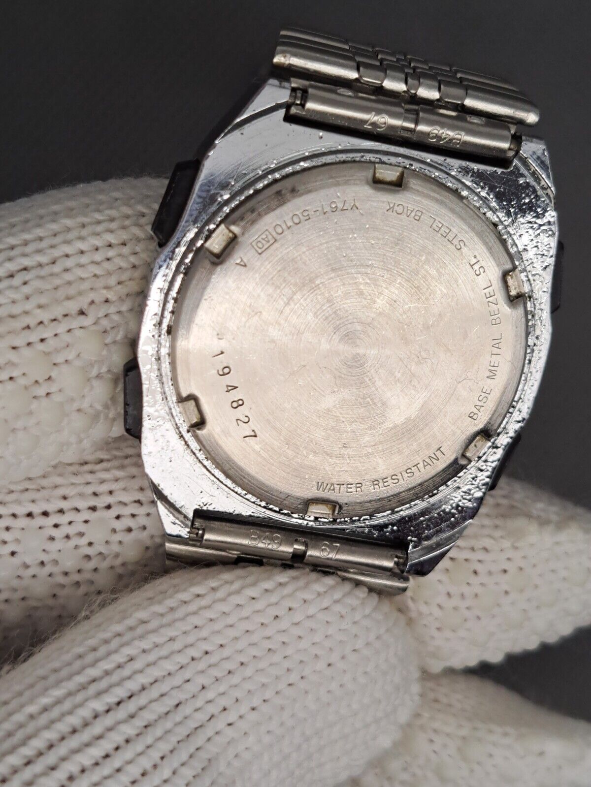 Rare SEIKO VINTAGE DIGITAL WATCH ALBA UFO GAME WATCH RETRO Y761