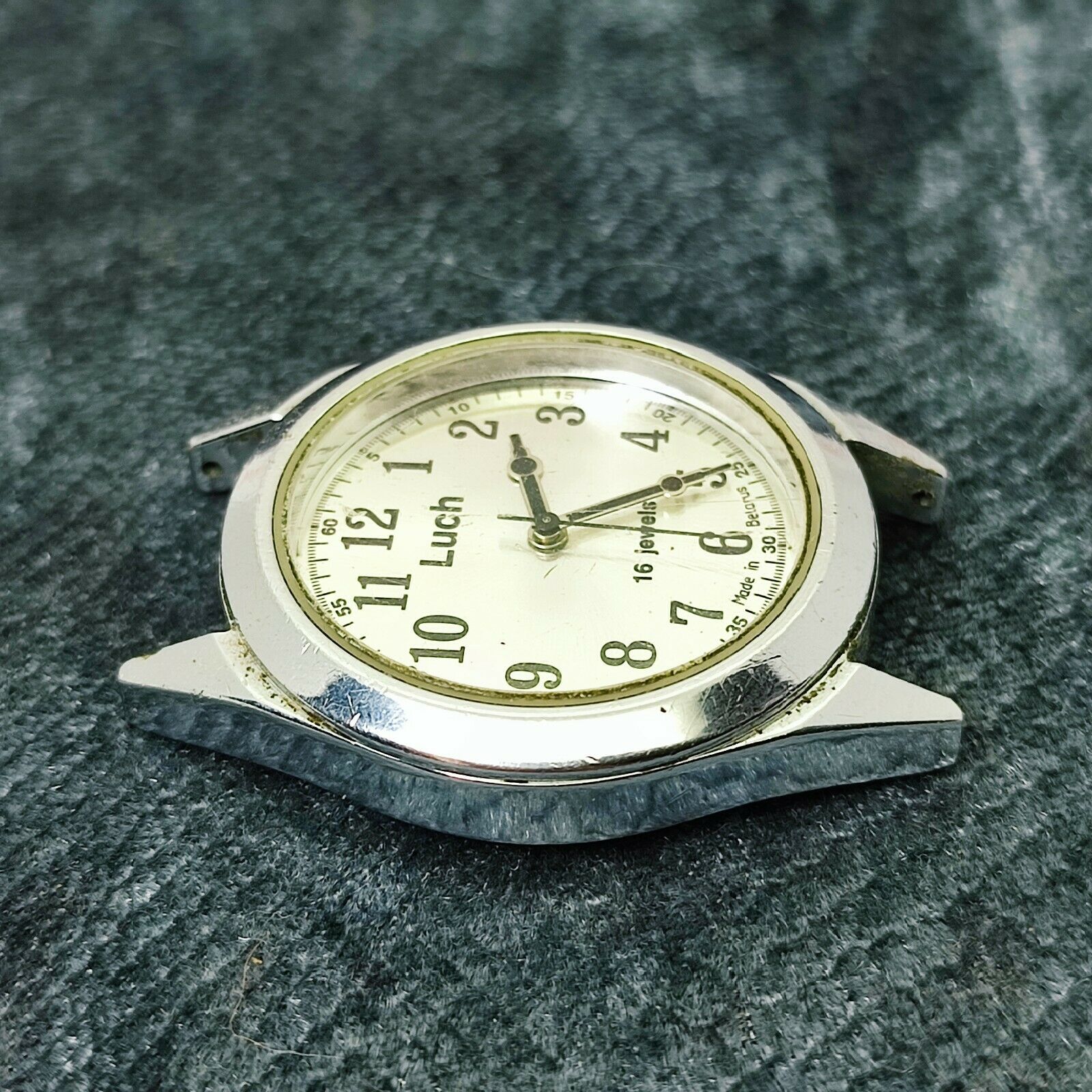 Luch] One-hand watch straight from Belarus : r/Watches