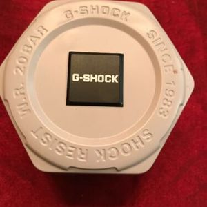 G-Shock MP-MGSA5-16 Women's Watch New In Original Box Never Used 