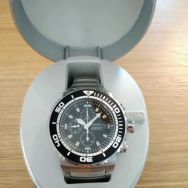 Seiko 7T92-0JG0 Black Dial Chronograph Divers 200m | WatchCharts