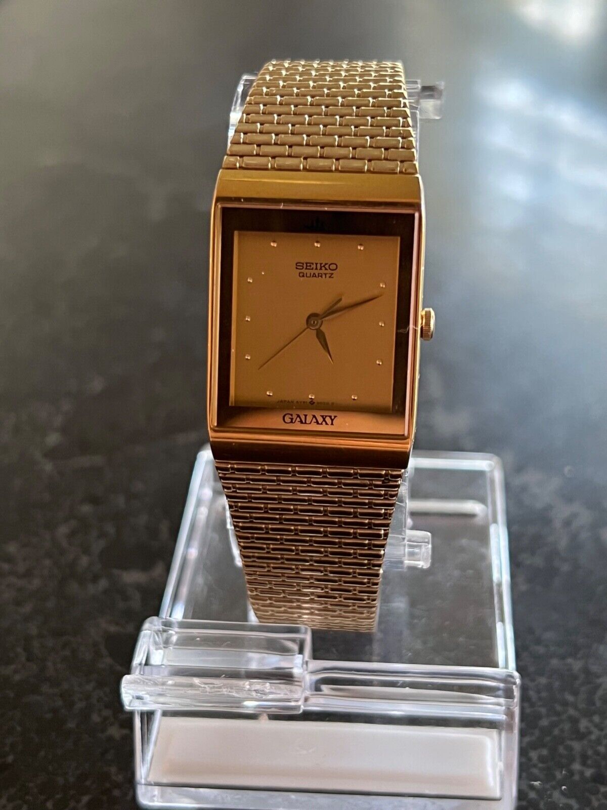 VINTAGE SEIKO GALAXY 5Y91 5000 GOLD TONED DRESS WATCH WORKING WatchCharts Marketplace
