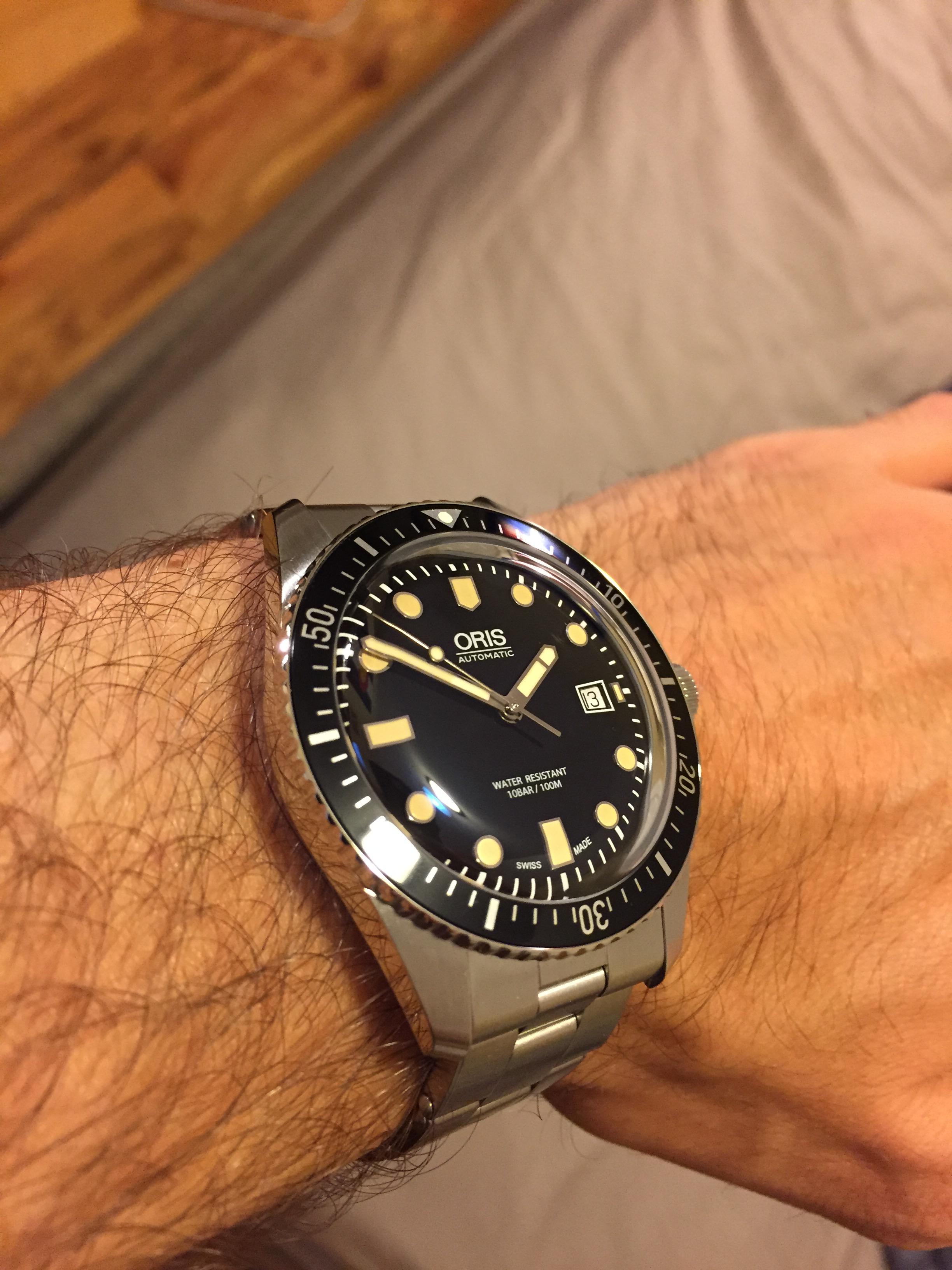 WTS Oris Divers 65 Black Dial Stainless Steel 42mm brand new