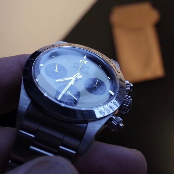Alpha Dial FS: Alpha Mechanical Chronometer (3 Dial Chronograph - Cream ...