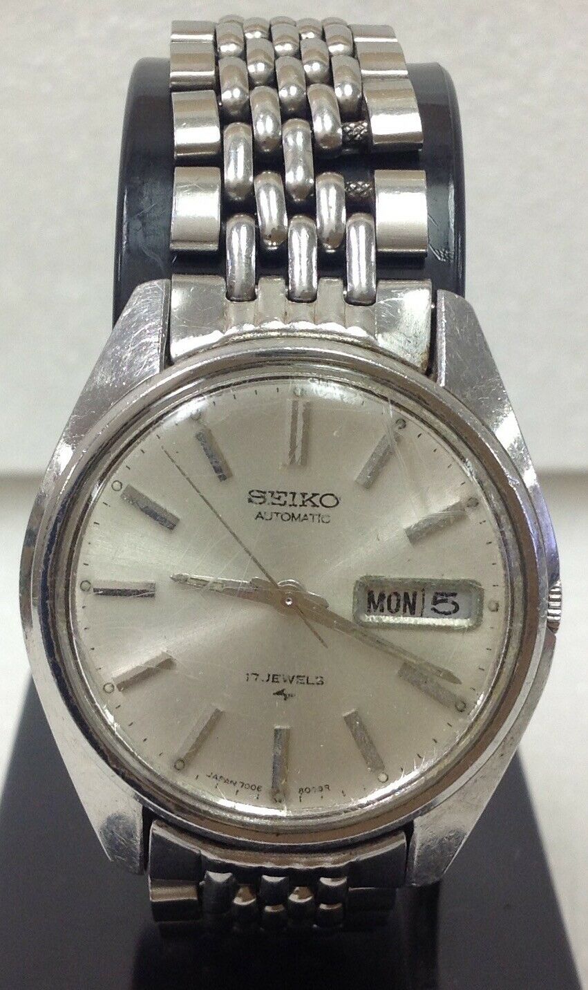 Seiko Men s 17 Jewels 7006 8009 Automatic Watch Not Working