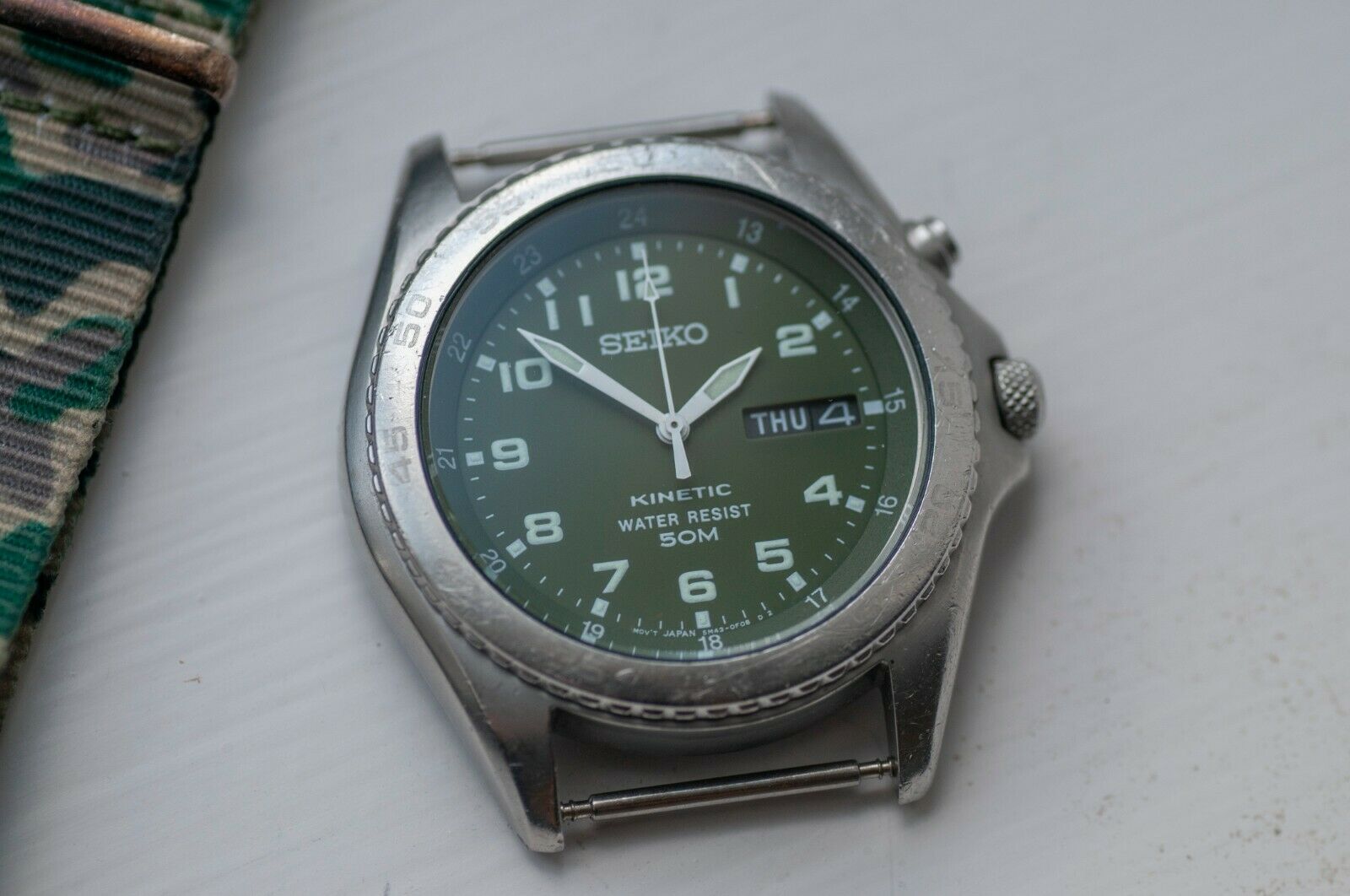 Seiko 5M43-0D10 Kinetic Military style watch (Green dial version 