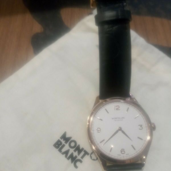 New Montblanc 18 karat gold manual wind watch 7,300 number 112516 box