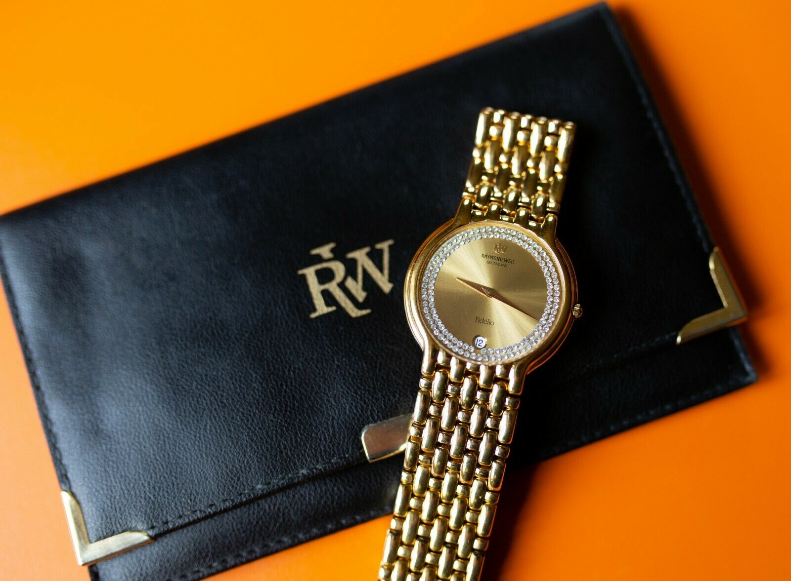RAYMOND WEIL FIDELIO WATCH 18K GOLD PLATED WITH WALLET 4802