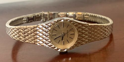 Bulova n7 store ladies watch