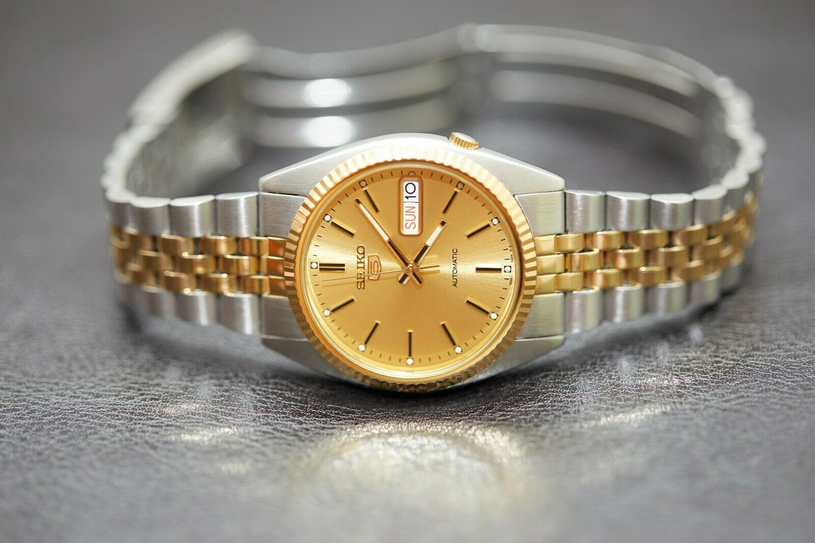 Seiko 5 Men s SNXJ92 Automatic Gold Dial Two Tone Watch NWT