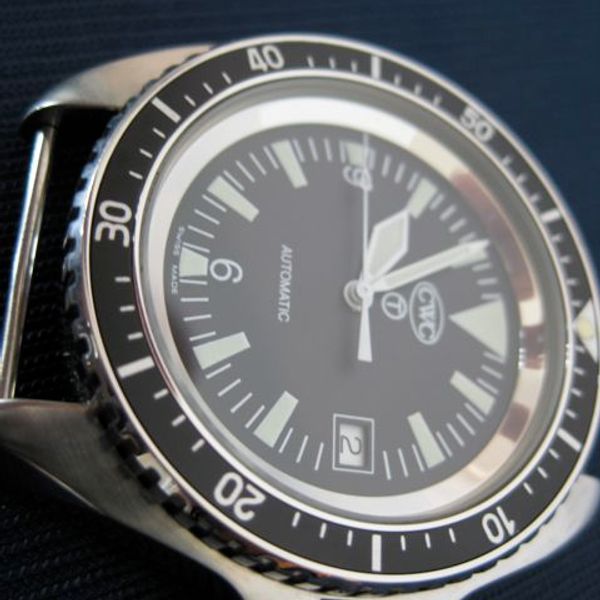 Joann Ripp Cwc FS: CWC Royal Navy Diver Automatic with Date - SOLD | WatchCharts ...