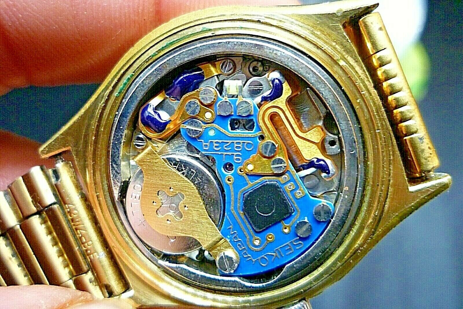 Mens Gold 36mm SEIKO QT 9j 0823-7000 1975 Vintage Quartz Watch