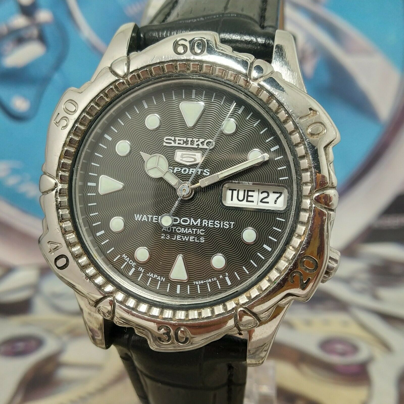 seiko sports water 100m resist automatic 23 jewels