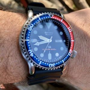 Seiko 5H26-7A19 Pepsi Quartz Diver “Robust Diver” | WatchCharts
