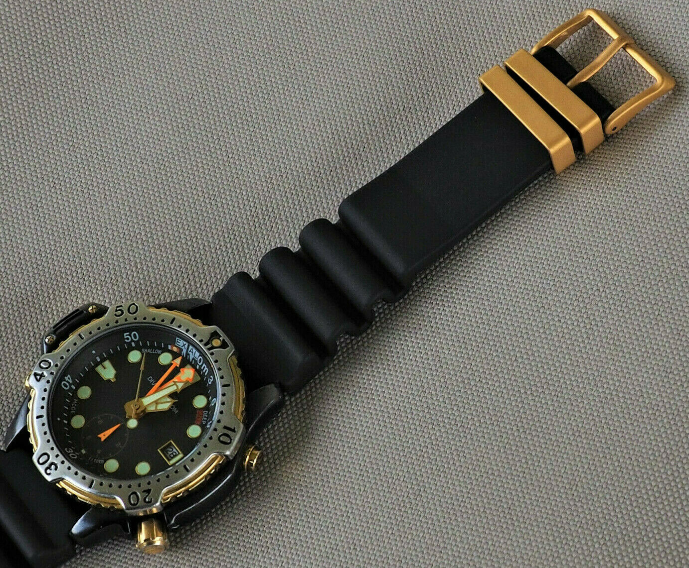 Citizen 5810-F80049 PVD-Coating BLACK Aqualand Promaster 200m